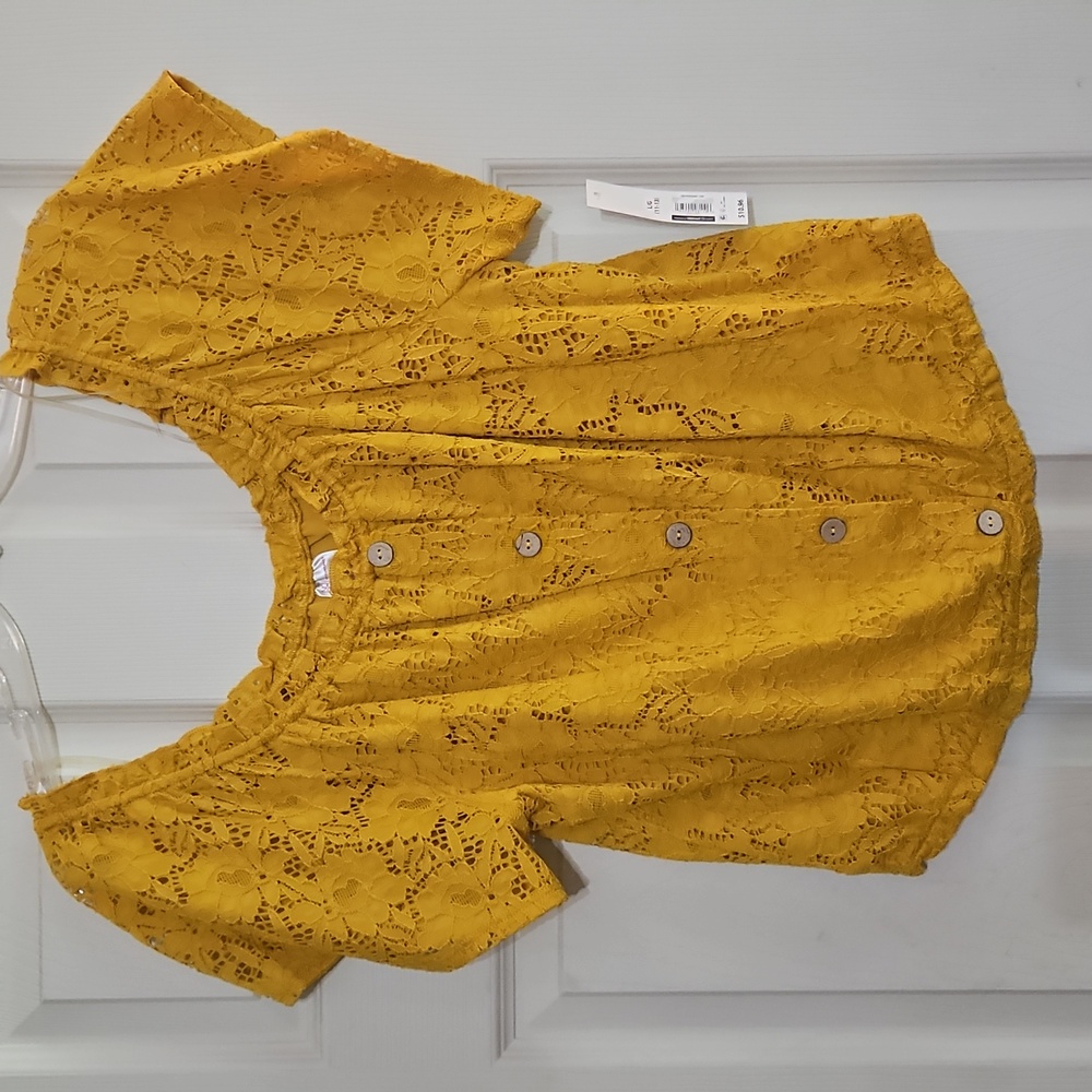 WOMEN BEAUTIFUL BRIGHT YELLOW MUSTARD COLORED LACEY STYLE BLOUSE